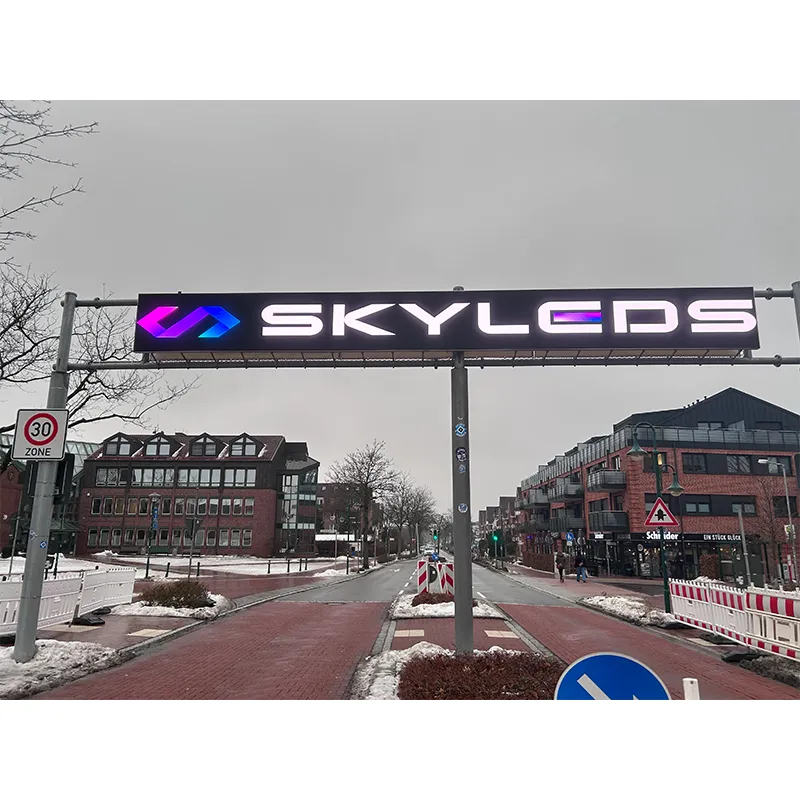 Outdoor LED Videowand und LED Anzeigetafel für Werbung an der Straße